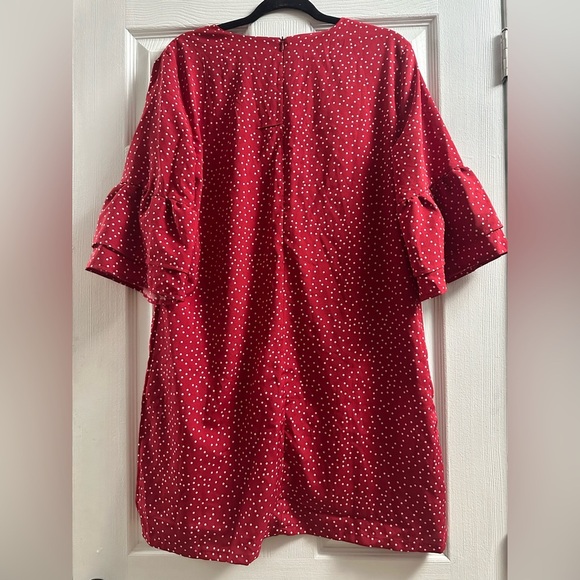 NWT Red And White Dress With Bell Sleeves Size Large - Picture 5 of 9